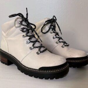 Universal Thread Women's Hiking Boots White Ankle Lace Up Size 8.5 Outdoor